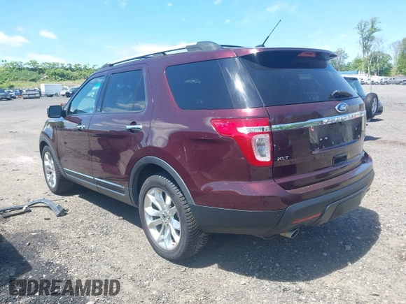 2011 Ford Explorer XLT z VIN 1FMHK8D81BGA63206, wystawiony jako IAAI lot #42318986 z przebiegiem 178 912 mil mil oraz . Historia ofert i sprzedaży dostępna na DreamBid. Obrazek 3.