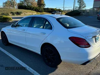 2015 Mercedes-Benz C 300 Luxury с VIN 55SWF4KB0FU063185, выставлен на аукционе Copart как лот 77677874 с пробегом 125 755 миль миль и Чистый • Clean title. История ставок и продаж доступна на DreamBid. Изображение 4.