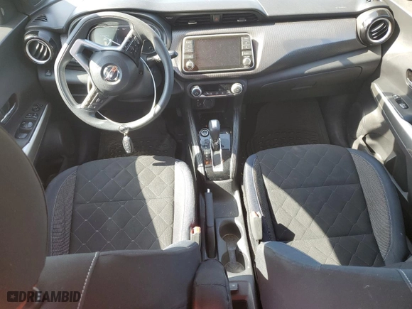 2018 Nissan Kicks SR with VIN 3N1CP5CU1JL510840, listed as a Copart auction lot 45712825 with 92,265 mi miles and Salvage Title. Bid and sale history available at carsss.com. Image 8.