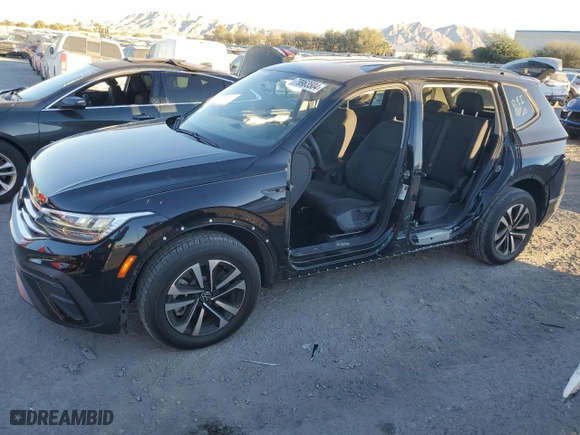 2022 Volkswagen Tiguan S with VIN 3VV1B7AX9NM117827, listed as a Copart auction lot 79963504 with 42,546 mi miles and Salvage Title. Bid and sale history available at carsss.com. Image 1.