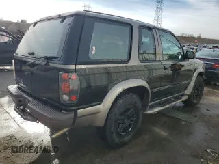 1997 Ford Explorer Sport z VIN 1FMDU24E2VUB68077, wystawiony jako Copart lot #82446534 z przebiegiem 196 458 mil mil oraz Szkoda całkowita • Salvage title. Historia ofert i sprzedaży dostępna na DreamBid. Obrazek 3.