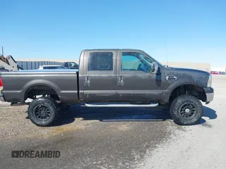 2006 Ford Super Duty F-250 XL with VIN 1FTSW21P46EC04567, listed as a IAAI auction lot 41845350 with 145,360 mi miles. Bid and sale history available at carsss.com. Image 12.