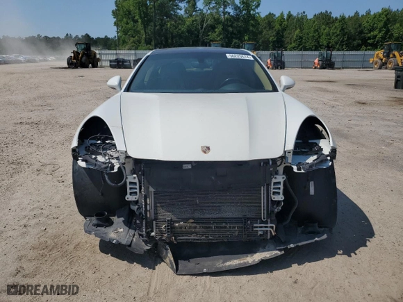 2016 Porsche Panamera 4 with VIN WP0AA2A79GL000127, listed as a Copart auction lot 56220614 with 76,065 mi miles and Salvage Title. Bid and sale history available at carsss.com. Image 5.