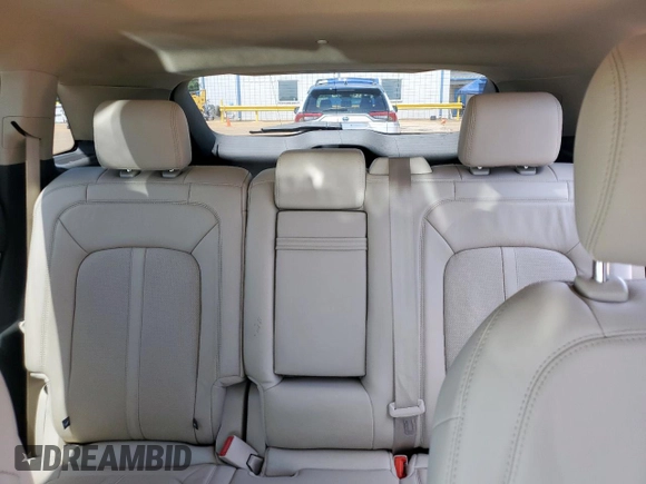 2019 Lincoln Nautilus Reserve with VIN 2LMPJ6LP7KBL61802, listed as a Copart auction lot 64099465 with 57,222 mi miles and Salvage title. Bid and sale history available at DreamBid. Image 10.
