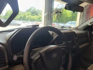 2019 Ford F-250 XL z VIN 1FT7W2BTXKED46997, wystawiony jako IAAI lot #42737714 z przebiegiem 124 075 mil mil oraz . Historia ofert i sprzedaży dostępna na DreamBid. Obrazek 32.