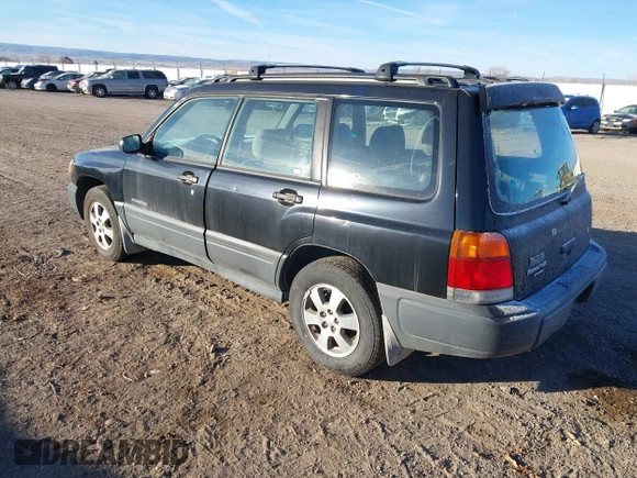 1998 Subaru Forester L with VIN JF1SF6352WH756026, listed as a IAAI auction lot 41140126 with 238,544 mi miles. Bid and sale history available at carsss.com. Image 3.