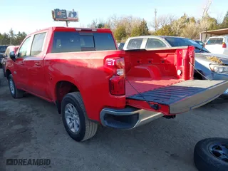 2019 Chevrolet Silverado 1500 LT with VIN 3GCPWCEK0KG271521, listed as a IAAI auction lot 41310440 with 97,154 mi miles. Bid and sale history available at carsss.com. Image 3.