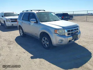 2008 Ford Escape Limited with VIN 1FMCU04168KC00395, listed as a IAAI auction lot 41695486 with 240,242 mi miles. Bid and sale history available at carsss.com. Image 1.