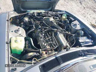 1983 Datsun 280ZX z VIN JN1HZ04S3DX562060, wystawiony jako IAAI lot #42063701 z przebiegiem 35 754 mil mil oraz . Historia ofert i sprzedaży dostępna na DreamBid. Obrazek 10.