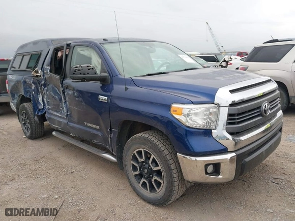 2014 Toyota Tundra 4WD Truck SR with VIN 5TFUY5F1XEX352184, listed as a IAAI auction lot 40732632 with 107,262 mi miles. Bid and sale history available at carsss.com. Image 1.