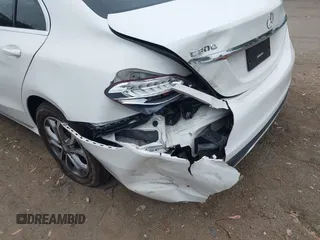 2016 Mercedes-Benz C 300 with VIN 55SWF4JB4GU131863, listed as a IAAI auction lot 42538730 with 137,392 mi miles and . Bid and sale history available at DreamBid. Image 6.