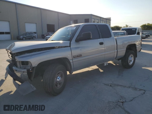 2000 Dodge Ram 2500 with VIN 1B7KC2363YJ126693, listed as a Copart auction lot 75550654 with 0 mi miles and Salvage Title. Bid and sale history available at carsss.com. Image 1.