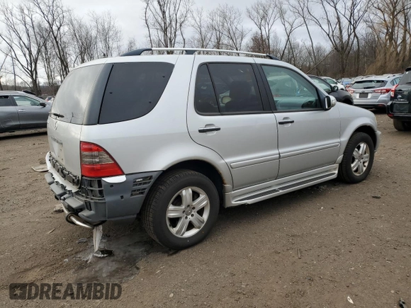 2005 Mercedes-Benz M 500 with VIN 4JGAB75E65A532359, listed as a Copart auction lot 41510825 with 139,916 mi miles and Salvage title. Bid and sale history available at DreamBid. Image 3.