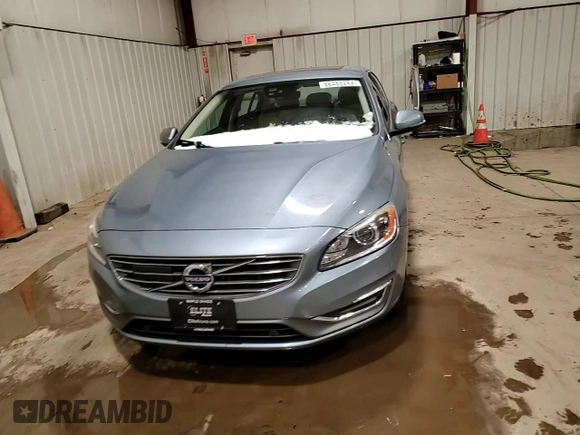 2017 Volvo S60 Inscription Platinum with VIN LYV402TM4HB153636, listed as a Copart auction lot 86488284 with 87,333 mi miles and Salvage Title. Bid and sale history available at carsss.com. Image 13.