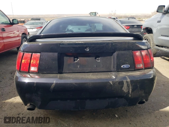 2000 Ford Mustang GT with VIN 1FAFP42X0YF221152, listed as a Copart auction lot 44628575 with 154,159 mi miles and Salvage Title. Bid and sale history available at carsss.com. Image 6.