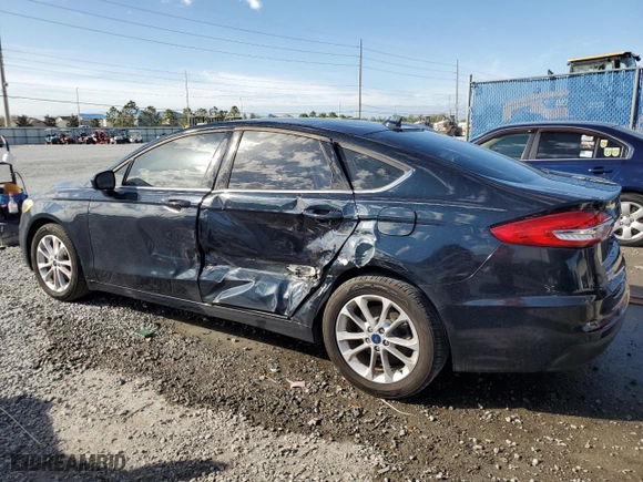2020 Ford Fusion SE with VIN 3FA6P0HD3LR122634, listed as a Copart auction lot 45243355 with NaN miles and Non Repairable. Bid and sale history available at carsss.com. Image 2.