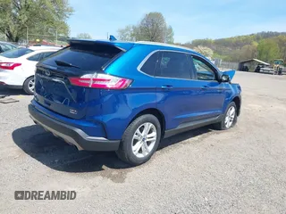 2020 Ford Edge SEL z VIN 2FMPK4J98LBA07595, wystawiony jako IAAI lot #42068572 z przebiegiem 105 352 mil mil oraz . Historia ofert i sprzedaży dostępna na DreamBid. Obrazek 4.