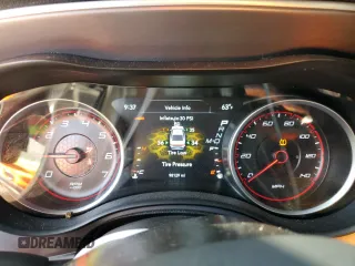 2019 Dodge Charger SXT with VIN 2C3CDXJG8KH757818, listed as a Copart auction lot 49518475 with 98,129 mi miles and Salvage Title. Bid and sale history available at DreamBid. Image 9.