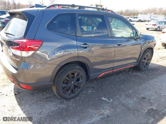 2021 Subaru Forester Sport with VIN JF2SKARC3MH438512, listed as a IAAI auction lot 41870777 with 33,530 mi miles. Bid and sale history available at carsss.com. Image 4.