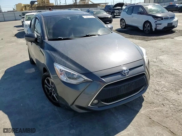 2020 Toyota Yaris Hatchback LE with VIN 3MYDLBJV2LY705604, listed as a Copart auction lot 75432734 with 102,059 mi miles and Salvage Title. Bid and sale history available at carsss.com. Image 11.