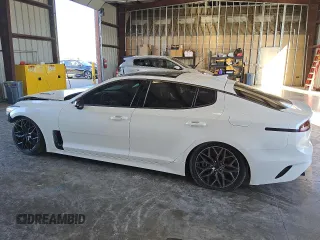 2023 Kia Stinger GT-Line with VIN KNAE35LD7P6135618, listed as a Copart auction lot 81674564 with 20,068 mi miles and Clean Title. Bid and sale history available at DreamBid. Image 2.