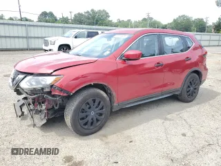 2017 Nissan Rogue S z VIN JN8AT2MT2HW387255, wystawiony jako Copart lot #57379445 z przebiegiem 158 453 mil mil oraz Szkoda całkowita • Salvage title. Historia ofert i sprzedaży dostępna na DreamBid. Obrazek 1.