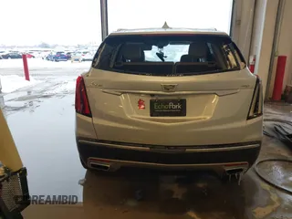 2020 Cadillac XT5 Premium Luxury FWD with VIN 1GYKNCRS5LZ172325, listed as a IAAI auction lot 41275366 with 102,796 mi miles. Bid and sale history available at carsss.com. Image 16.