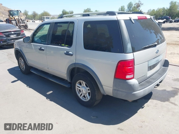 2003 Ford Explorer XLS с VIN 1FMZU72KX3ZA99750, выставлен на аукционе IAAI как лот 42515852 с пробегом 271 712 миль миль и . История ставок и продаж доступна на DreamBid. Изображение 3.