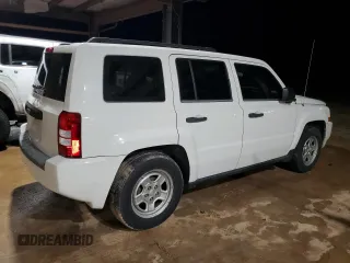 2008 Jeep Patriot Sport with VIN 1J8FT28008D773064, listed as a Copart auction lot 85144074 with 156,951 mi miles and Clean title. Bid and sale history available at DreamBid. Image 3.