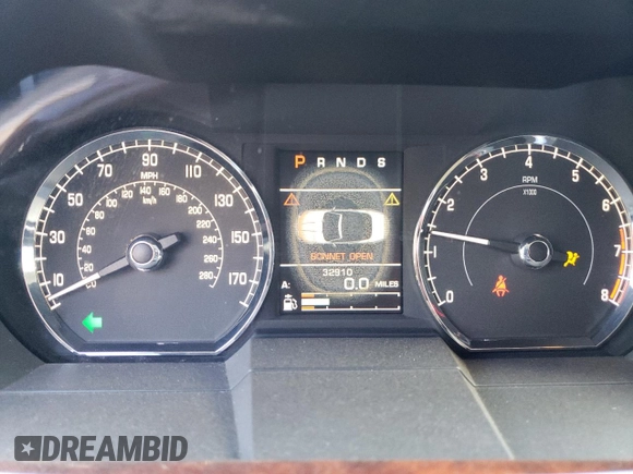 2010 Jaguar XK with VIN SAJWA4GB7ALB35518, listed as a Copart auction lot 86475814 with 32,910 mi miles and Salvage Title. Bid and sale history available at carsss.com. Image 9.