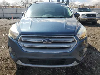 2018 Ford Escape SE with VIN 1FMCU0GD7JUA41483, listed as a Copart auction lot 50078395 with 75,754 mi miles and Non Repairable. Bid and sale history available at carsss.com. Image 5.