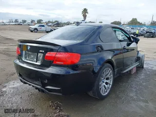 2011 BMW M3 with VIN WBSKG9C53BE796967, listed as a IAAI auction lot 40509145 with 195,085 mi miles. Bid and sale history available at carsss.com. Image 4.