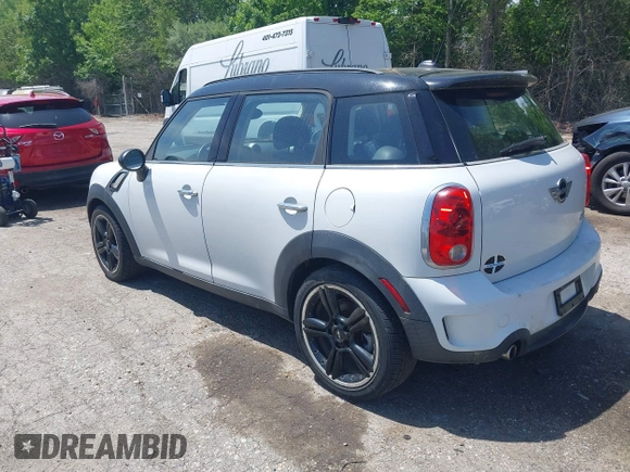 2012 MINI Countryman S z VIN WMWZC3C58CWM26699, wystawiony jako IAAI lot #42361630 z przebiegiem 88 177 mil mil oraz . Historia ofert i sprzedaży dostępna na DreamBid. Obrazek 3.