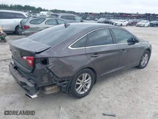 2017 Hyundai Sonata SE with VIN 5NPE24AF8HH496657, listed as a IAAI auction lot 40487682 with 155,556 mi miles. Bid and sale history available at carsss.com. Image 4.