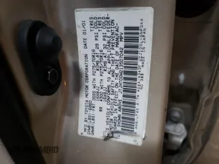 2001 Lexus LX 470 z VIN JTJHT00W213507042, wystawiony jako Copart lot #84236804 z przebiegiem 179 706 mil mil oraz Tytuł czysty. Historia ofert i sprzedaży dostępna na DreamBid. Obrazek 13.
