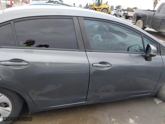 2013 Honda Civic Sdn LX with VIN 19XFB2F5XDE278355, listed as a IAAI auction lot 40952951 with 106,253 mi miles. Bid and sale history available at carsss.com. Image 14.