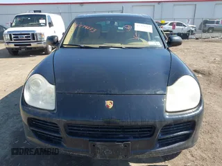 2006 Porsche Cayenne S with VIN WP1AB29P46LA61495, listed as a IAAI auction lot 41779223 with 141,982 mi miles. Bid and sale history available at carsss.com. Image 12.