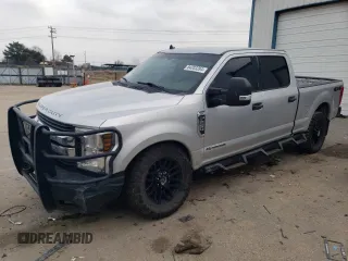 2019 Ford F-250 XL with VIN 1FT7W2BT0KEC17148, listed as a Copart auction lot 84203284 with 101,037 mi miles and Salvage title. Bid and sale history available at DreamBid. Image 1.