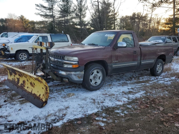 2000 Chevrolet Silverado 1500 with VIN 1GCEK14VXYE402067, listed as a Copart auction lot 85978574 with 185,618 mi miles and Non Repairable. Bid and sale history available at carsss.com. Image 1.
