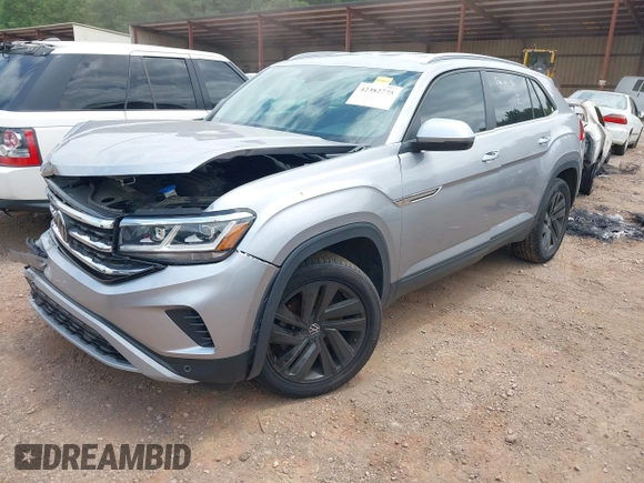2020 Volkswagen Atlas SE with VIN 1V21E2CA4LC210687, listed as a IAAI auction lot 42382775 with 62,199 mi miles and . Bid and sale history available at DreamBid. Image 17.