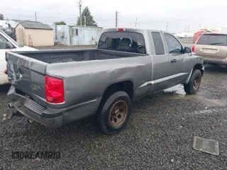 2006 Dodge Dakota ST with VIN 1D7HE22N66S594976, listed as a IAAI auction lot 41057615 with 212,059 mi miles and . Bid and sale history available at DreamBid. Image 4.