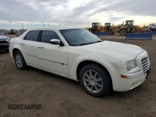 2008 Chrysler 300 C with VIN 2C3KK63H98H237217, listed as a Copart auction lot 86770414 with 184,520 mi miles and Clean Title. Bid and sale history available at carsss.com. Image 4.