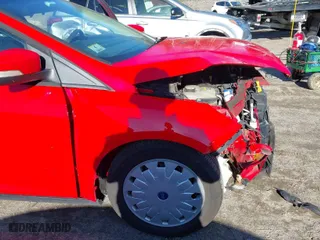 2012 Ford Focus SE with VIN 1FAHP3F24CL228973, listed as a IAAI auction lot 41893554 with 162,546 mi miles. Bid and sale history available at carsss.com. Image 14.