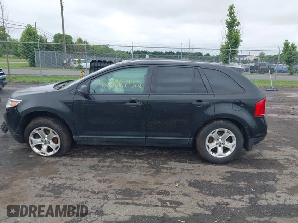 2014 Ford Edge SE with VIN 2FMDK4GC3EBA00739, listed as a IAAI auction lot 42506742 with 142,355 mi miles and . Bid and sale history available at DreamBid. Image 14.
