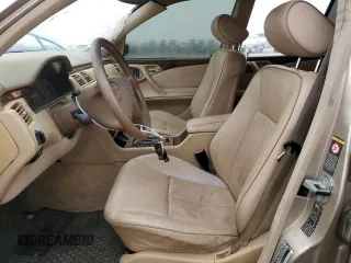 2001 Mercedes-Benz E-Class with VIN WDBJH65J71B230219, listed as a Copart auction lot 44334175 with 147,331 mi miles and Salvage Title. Bid and sale history available at carsss.com. Image 7.