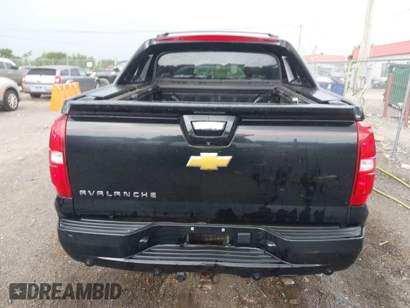 2012 Chevrolet Avalanche LTZ with VIN 3GNTKGE79CG182469, listed as a IAAI auction lot 42679724 with 306,624 mi miles and . Bid and sale history available at DreamBid. Image 16.