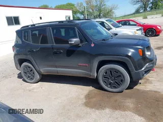 2018 Jeep Renegade Trailhawk with VIN ZACCJBCB0JPG78827, listed as a IAAI auction lot 42240590 with 72,736 mi miles and . Bid and sale history available at DreamBid. Image 14.
