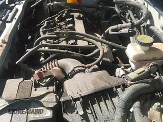 2011 Ford Escape XLT z VIN 1FMCU9D79BKA93682, wystawiony jako IAAI lot #37467289 z przebiegiem 108 175 mil mil oraz . Historia ofert i sprzedaży dostępna na DreamBid. Obrazek 19.