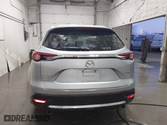 2020 Mazda CX-9 Grand Touring with VIN JM3TCBDY3L0410545, listed as a IAAI auction lot 41195847 with 46,330 mi miles. Bid and sale history available at carsss.com. Image 17.