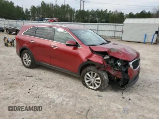 2017 Kia Sorento LX with VIN 5XYPG4A32HG213404, listed as a Copart auction lot 49585675 with 82,670 mi miles and Salvage Title. Bid and sale history available at carsss.com. Image 4.
